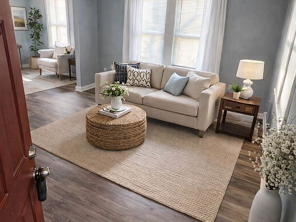 4th image of 2039 Citra Ave #1