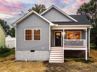 2149 Cortland St, Waynesboro, VA 22980