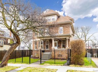 81 Melbourne St, Detroit, MI 48202