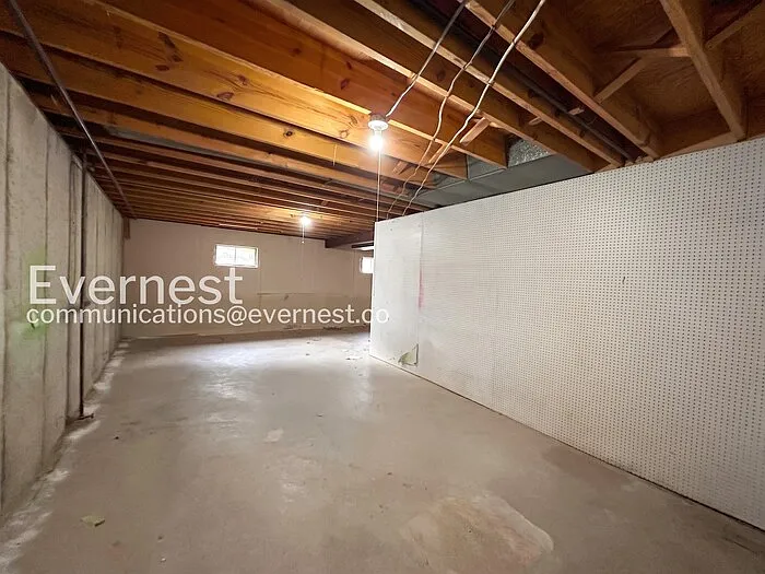 1667 Melody Ln — Photo 19