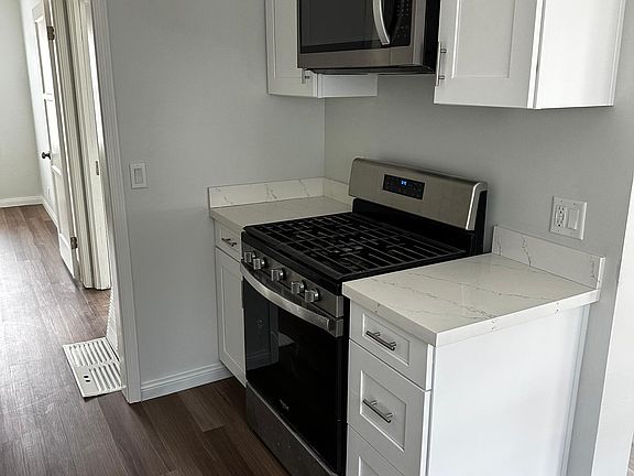 5th image of 3235 San Anseline Ave