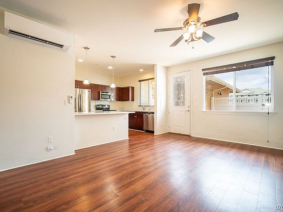 5th image of 1020 Kakala St APT 1205