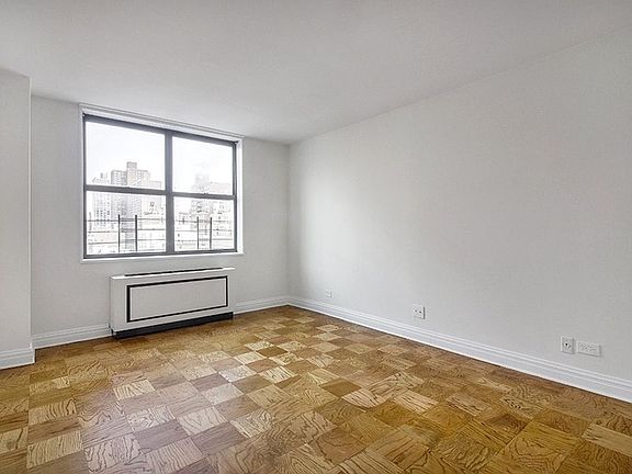 5th image of 400 E 71st St APT 4H