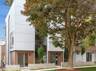 208 26th Ave E, Seattle, WA 98112