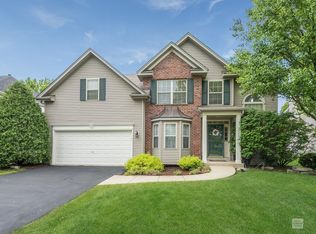 3315 Fairmont Ave, Naperville, IL 60564