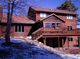 9467 83rd St S, Cottage Grove, MN 55016