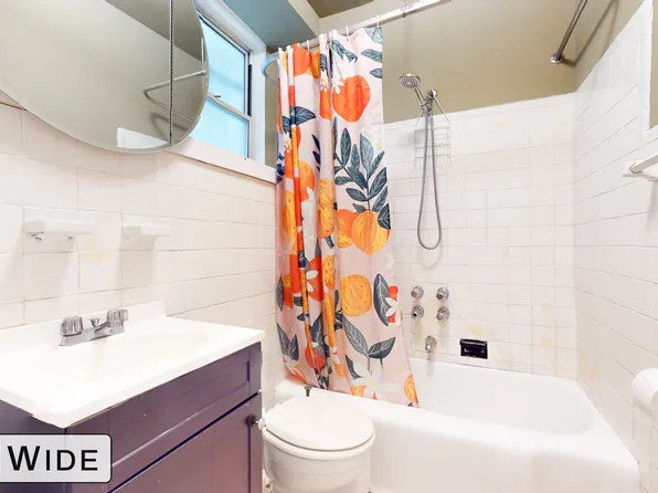 440 Riverside Drive C image 3 of 11