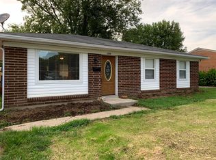 11208 Torrington Rd, Louisville, KY 40272