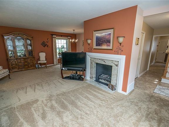 4th image of 5201 W 228th St