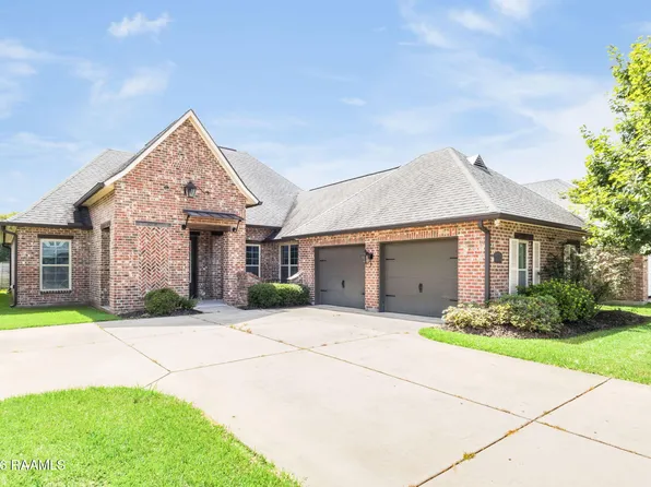 109 Bennington Ln, Youngsville, LA 70592