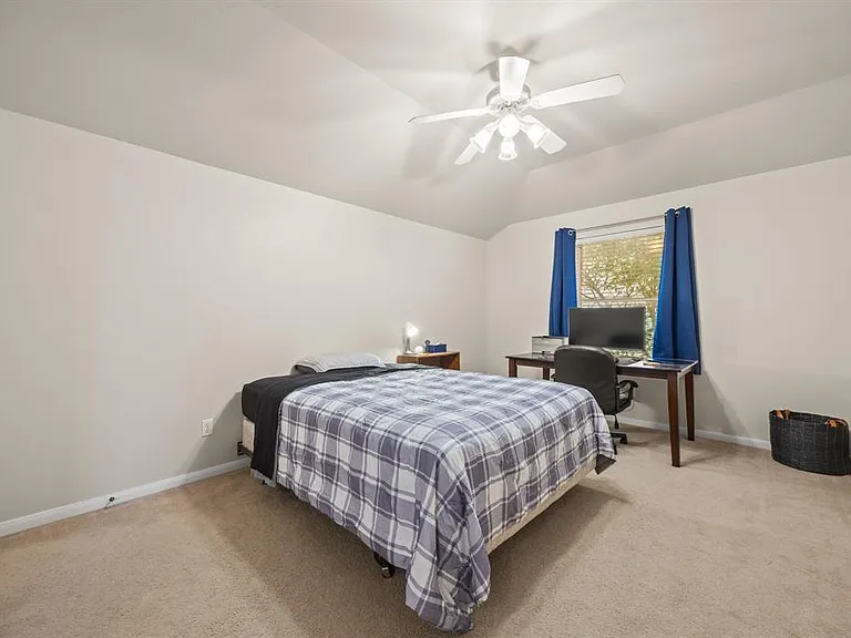 2306 Caprock Pl — Photo 23