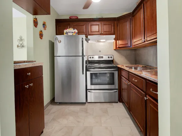 412 Brighton J, Boca Raton, FL 33434