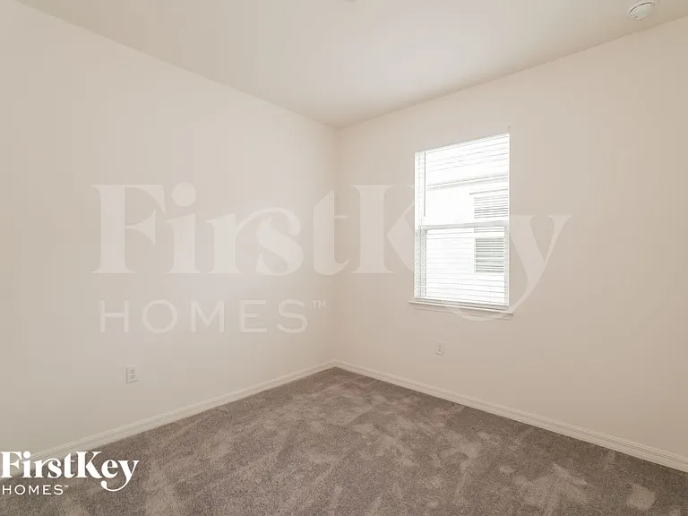 597 Crown Rose Dr — Photo 12