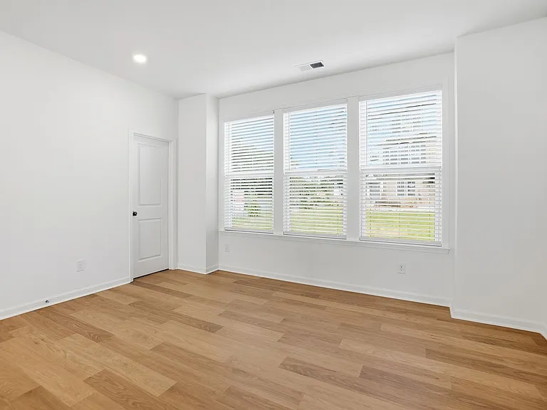 3016 Rexton Ln — Photo 21