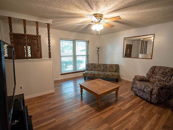 5th image of 117 Teakwood Dr