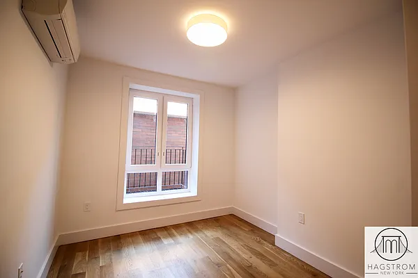 Rented by Hagstrom Management Inc | media 27