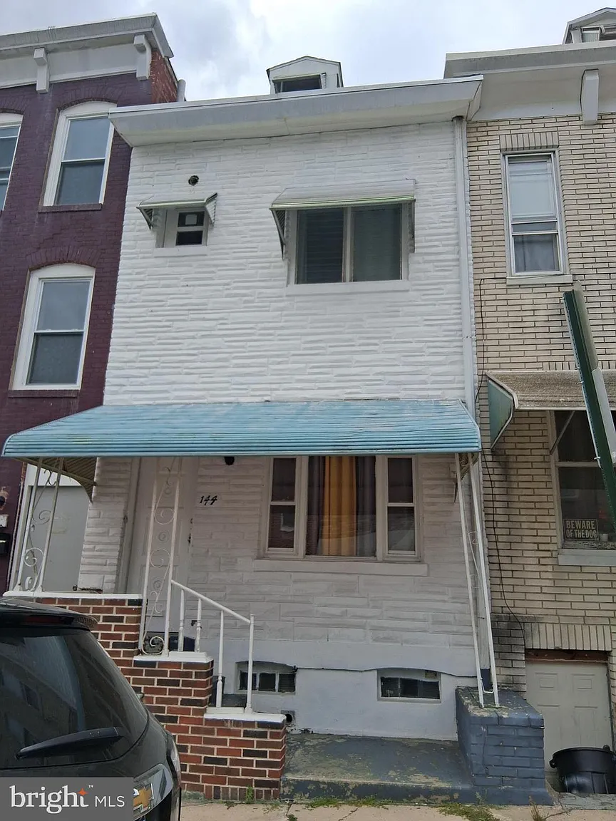 144 S 12th St photo 1