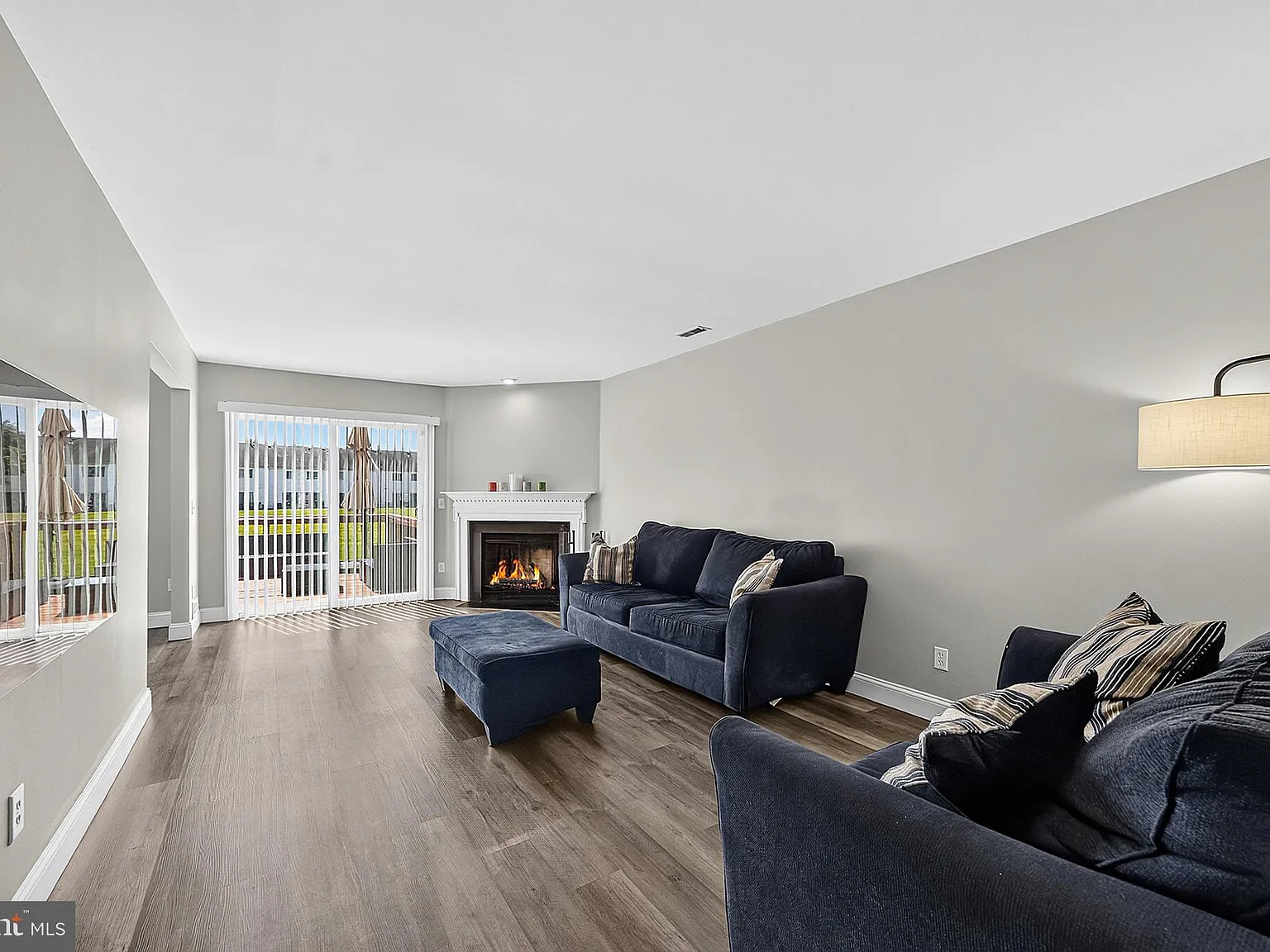 3 bed, 2.5 bath, 1540 sqft, $2,800 — Photo 3