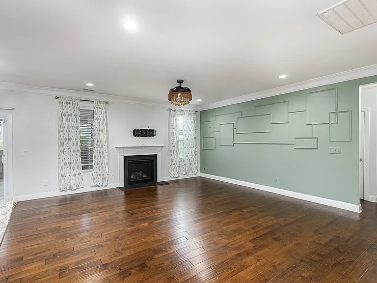 11231 Streamwood Ln NW — Photo 14