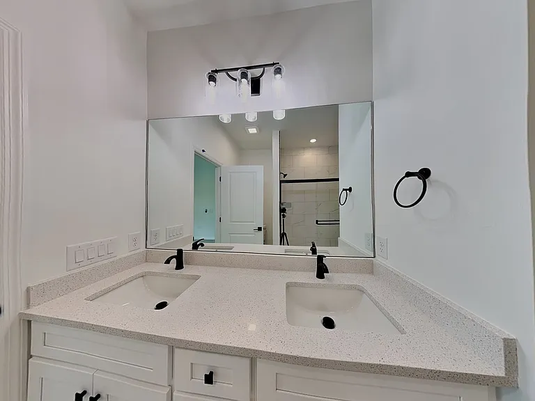 5212 28th St SW — Photo 22