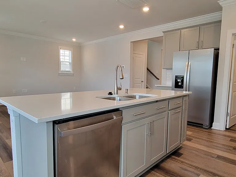 745 Cormiche Ln — Photo 14