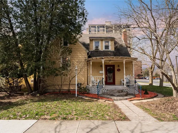 802 S Plain St, Ithaca, NY 14850