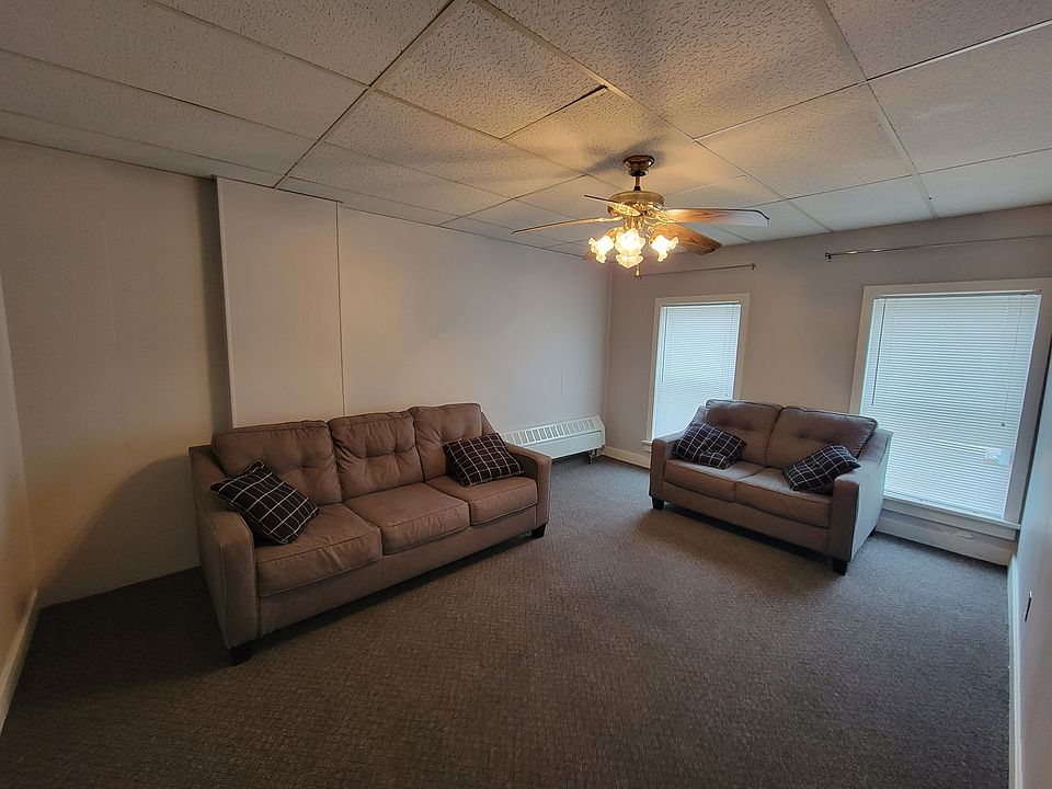 1st image of 613 Avenue G #C