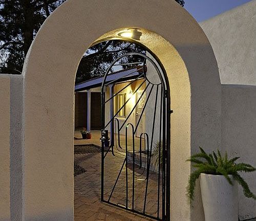 Custom Arched Gate Entry