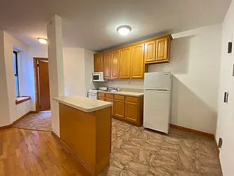 Rented by Lang Realty LLC