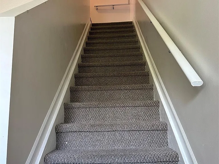 4460 Crystal Lake Dr — Photo 16