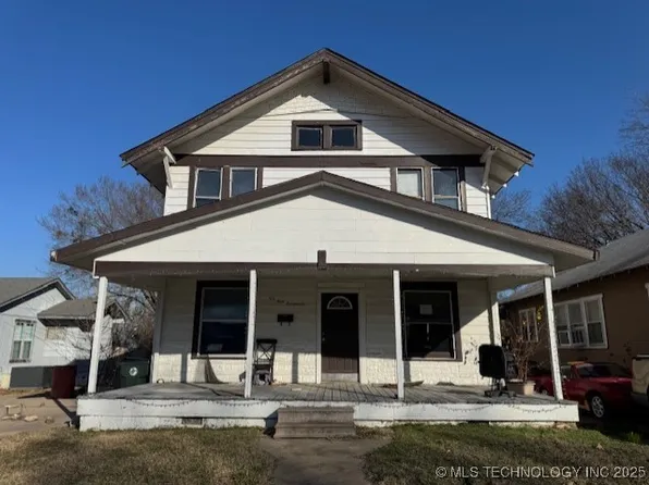 615 E 14th St, Okmulgee, OK 74447