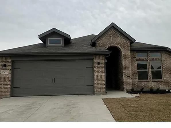 3433 Montego Bay Ln, Fort Worth, TX 76123