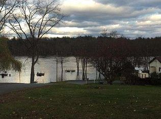 16 Arberger Dr, Queensbury, NY 12804