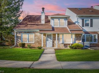 30 Tisbury Ct, Scotch Plains, NJ 07076