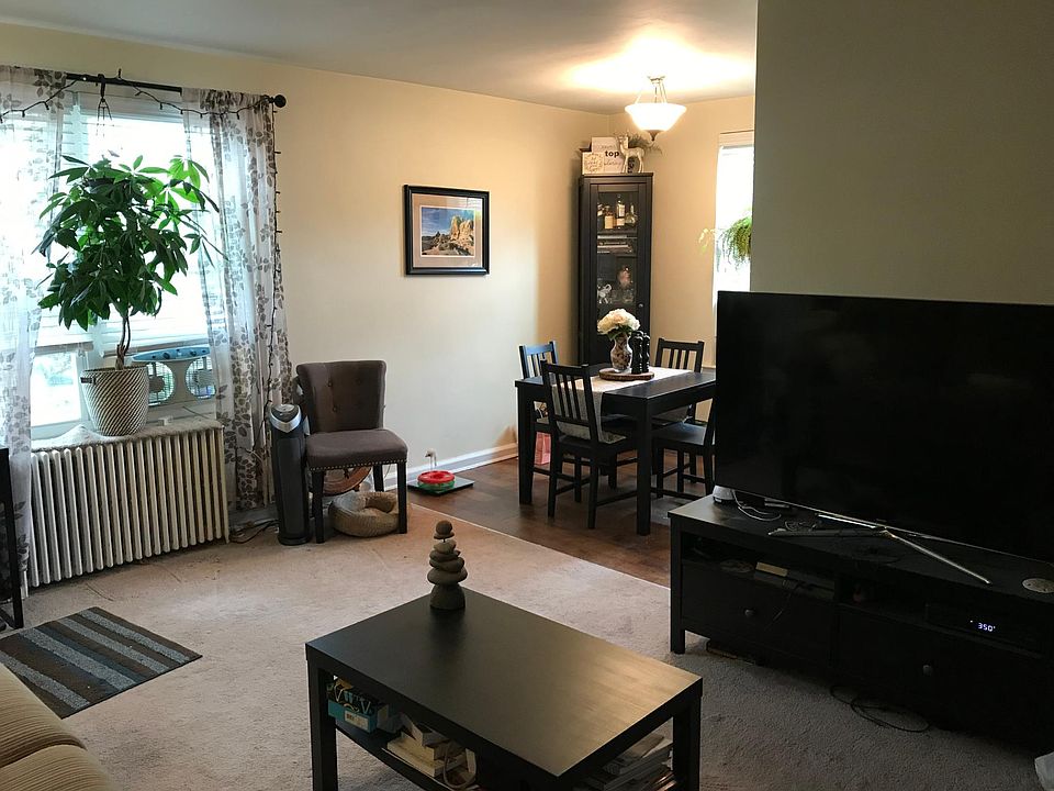 2nd image of 172-14 35th Ave #D3
