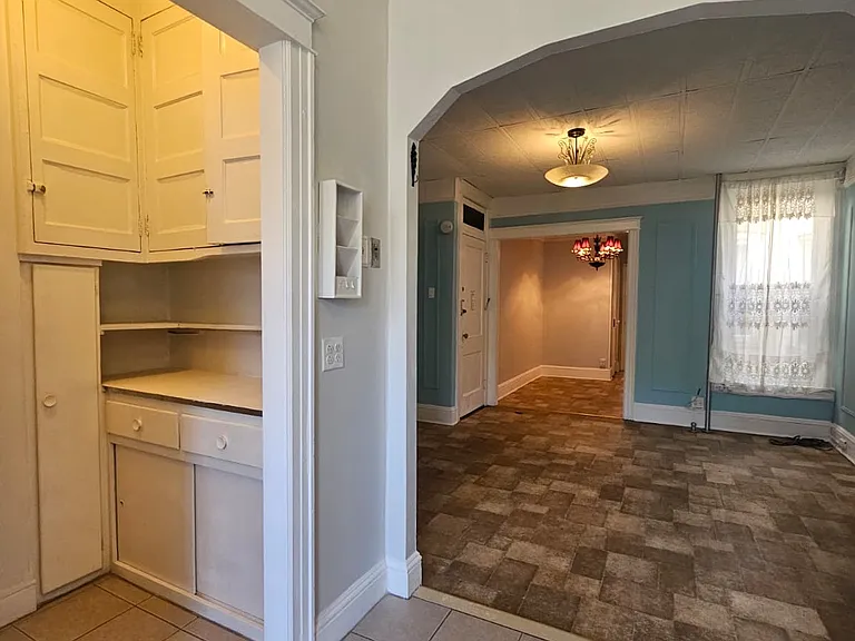 34-42 42nd St #3A — Photo 3