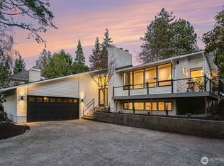 6560 W Mercer Way, Mercer Island, WA