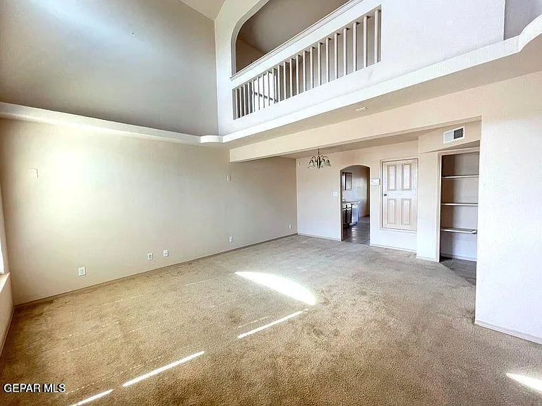 4001 Hueco Valley Dr — Photo 4