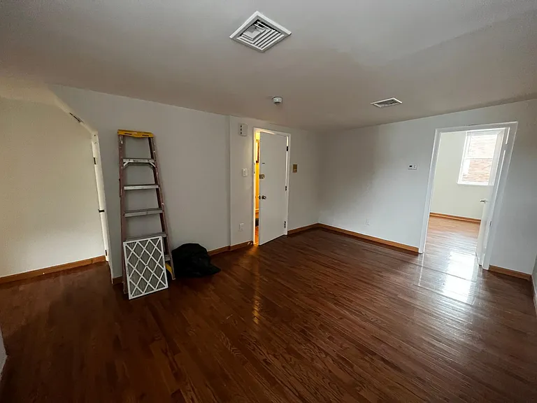 2311 S 15th St #2 — Photo 11