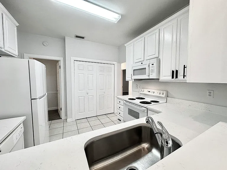 108 Mantero Way — Photo 13