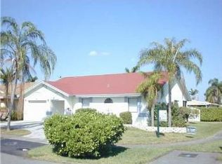 239 SE 8th St, Dania Beach, FL 33004