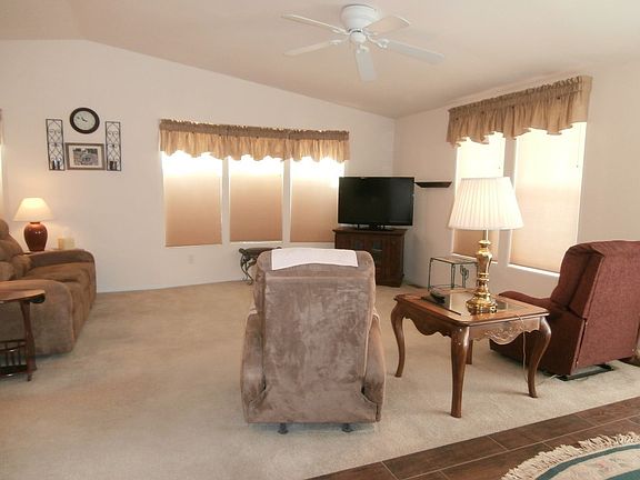 2nd image of 3444 S Castle Dr