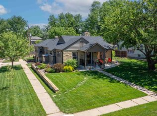 426 N B St, Arkansas City, KS 67005