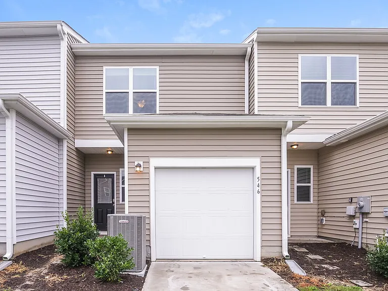 546 Wendell Falls Pkwy — Photo 17