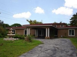 8400 SW 70th St, Miami, FL 33143