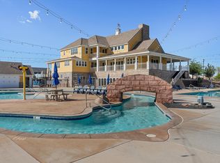 5728 S Bergamot Ln S, Washington, UT 84780