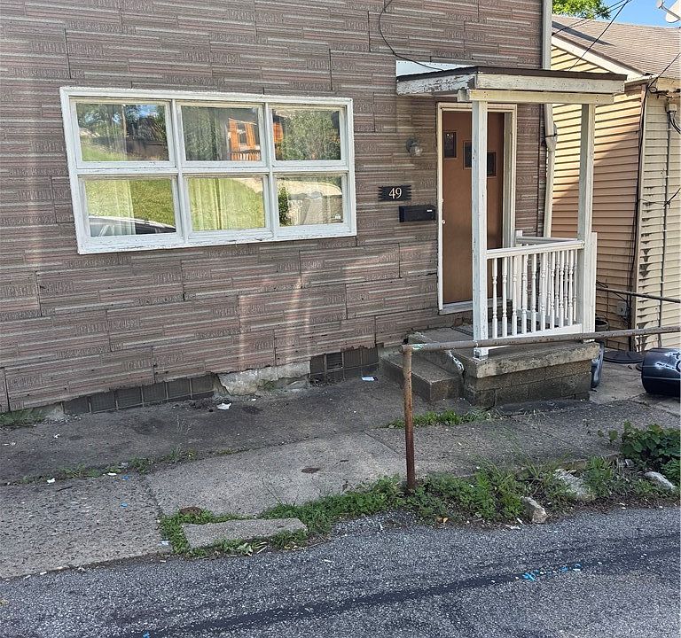 1st image of 49 Sterling St