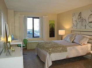 100 Ocean View Dr APT 603, Boston, MA 02125