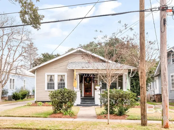 25 Hannon Ave, Mobile, AL 36604