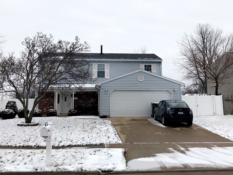 1st image of 20120 S Rosewood Dr